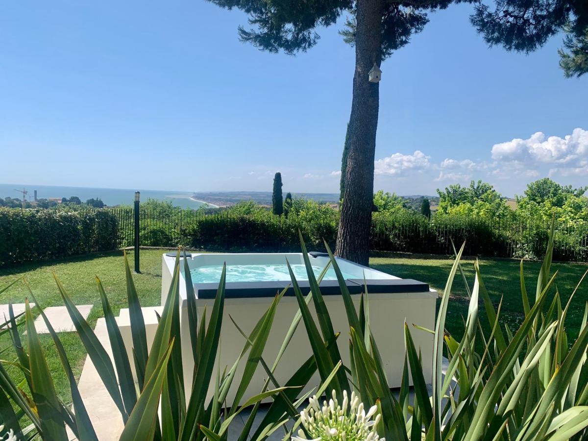 Tra Gli Alberi E Il Mare Bed and Breakfast Sirolo Εξωτερικό φωτογραφία