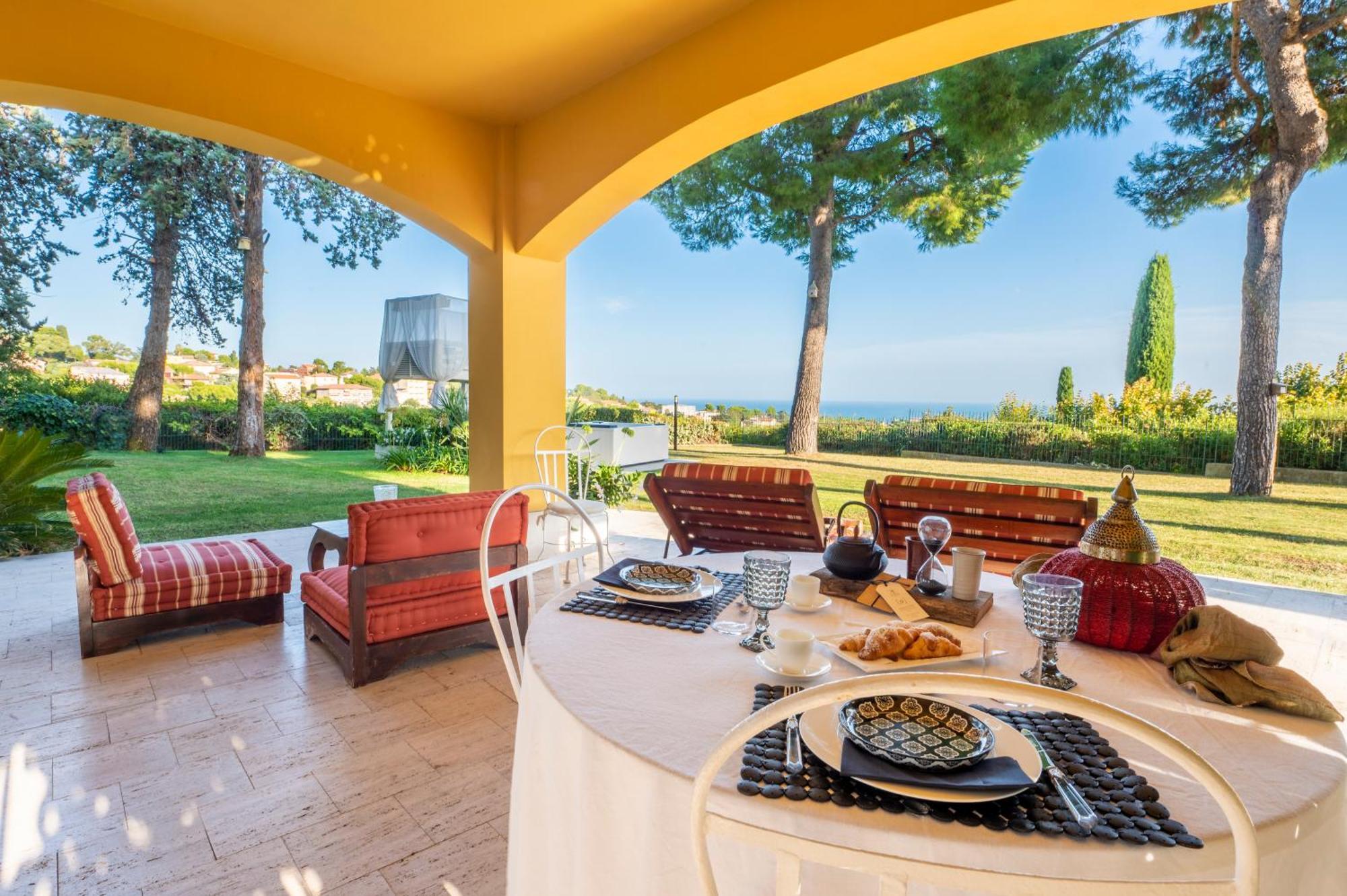 Tra Gli Alberi E Il Mare Bed and Breakfast Sirolo Εξωτερικό φωτογραφία