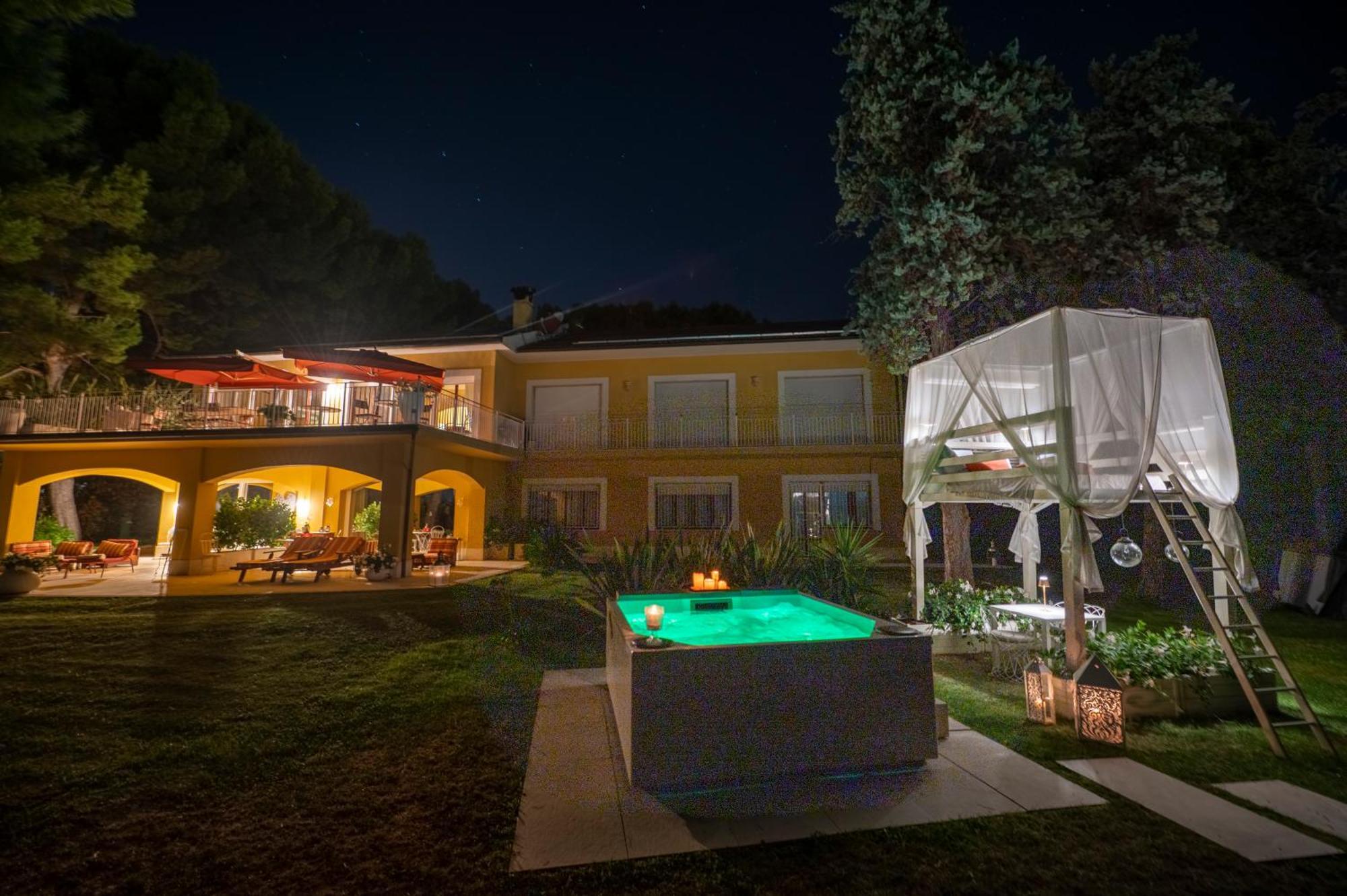 Tra Gli Alberi E Il Mare Bed and Breakfast Sirolo Εξωτερικό φωτογραφία