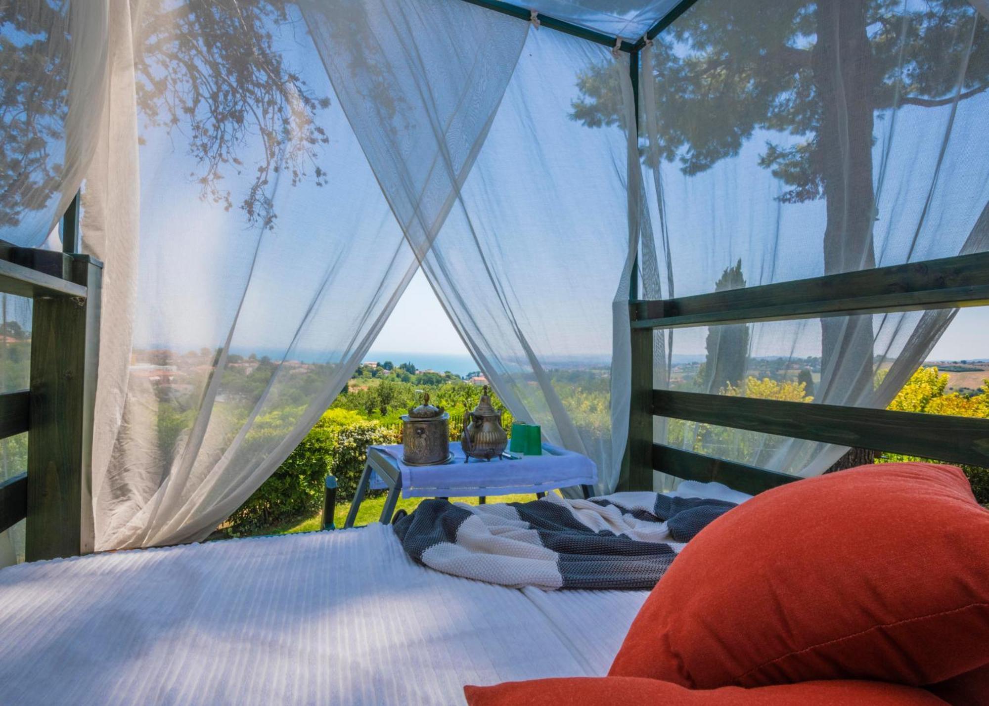 Tra Gli Alberi E Il Mare Bed and Breakfast Sirolo Εξωτερικό φωτογραφία