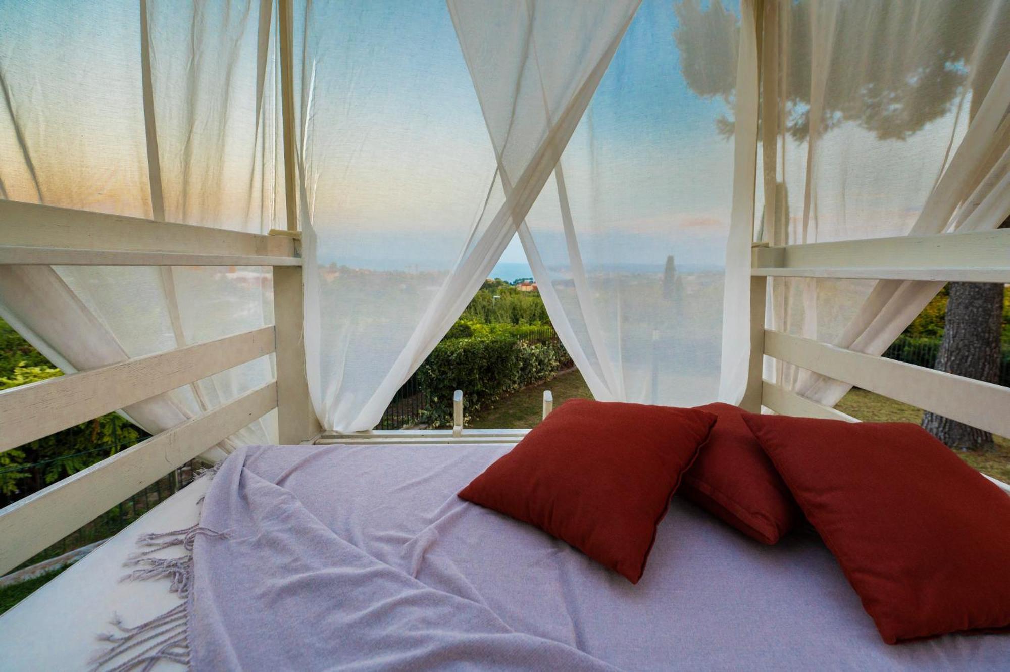 Tra Gli Alberi E Il Mare Bed and Breakfast Sirolo Εξωτερικό φωτογραφία