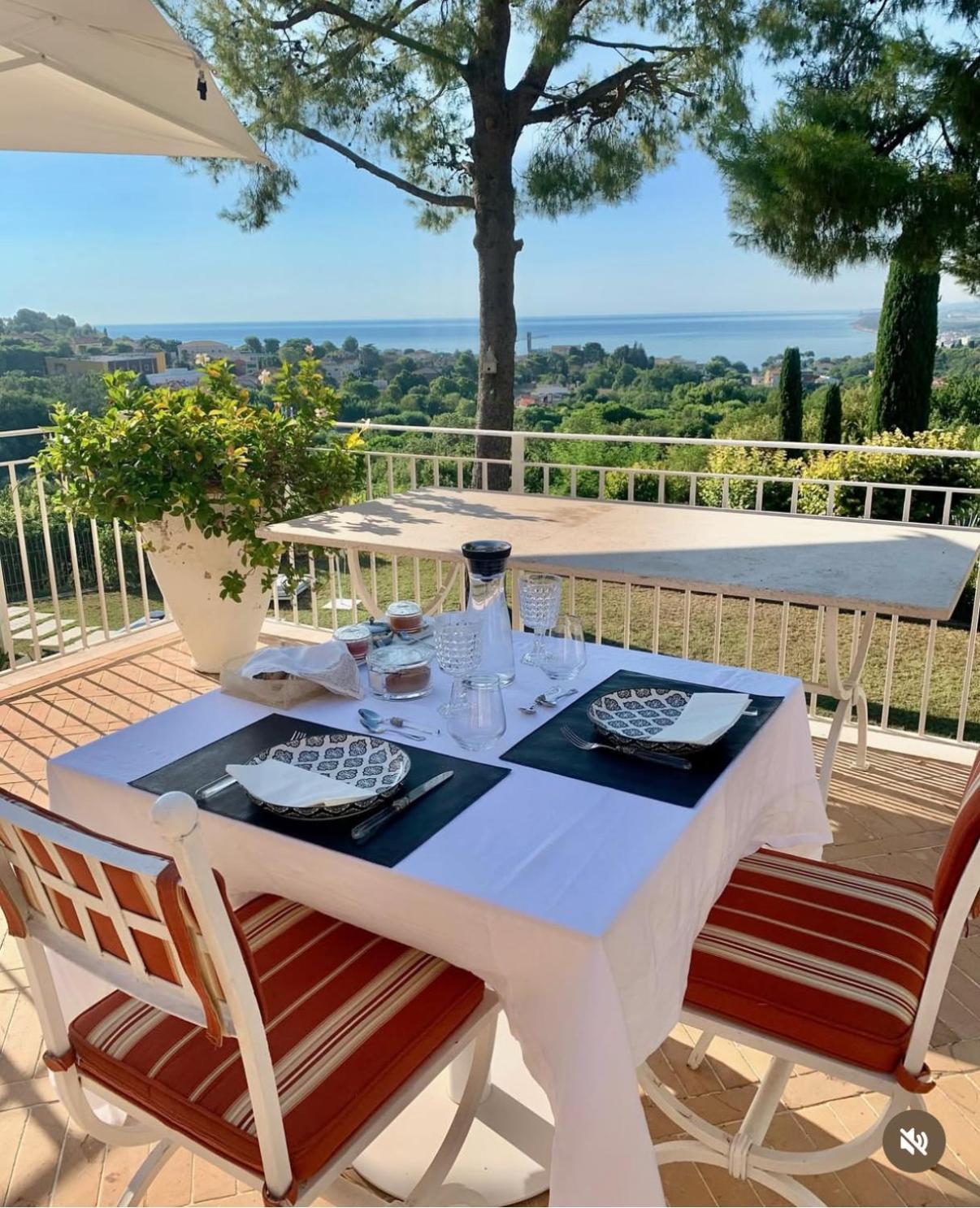 Tra Gli Alberi E Il Mare Bed and Breakfast Sirolo Εξωτερικό φωτογραφία