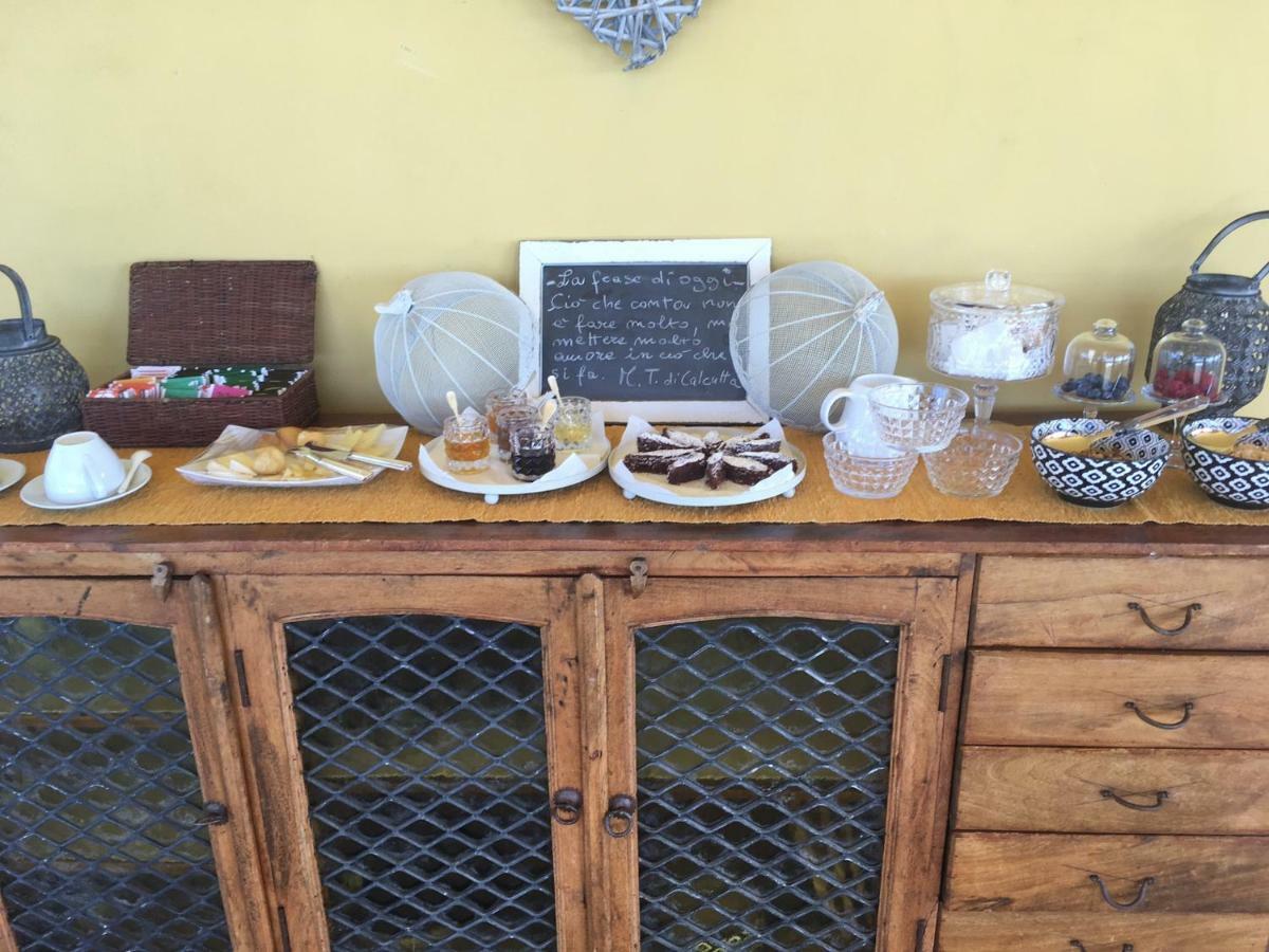 Tra Gli Alberi E Il Mare Bed and Breakfast Sirolo Εξωτερικό φωτογραφία