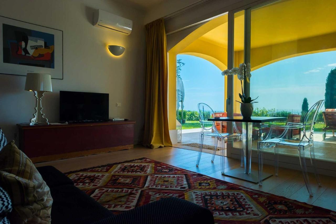 Tra Gli Alberi E Il Mare Bed and Breakfast Sirolo Εξωτερικό φωτογραφία